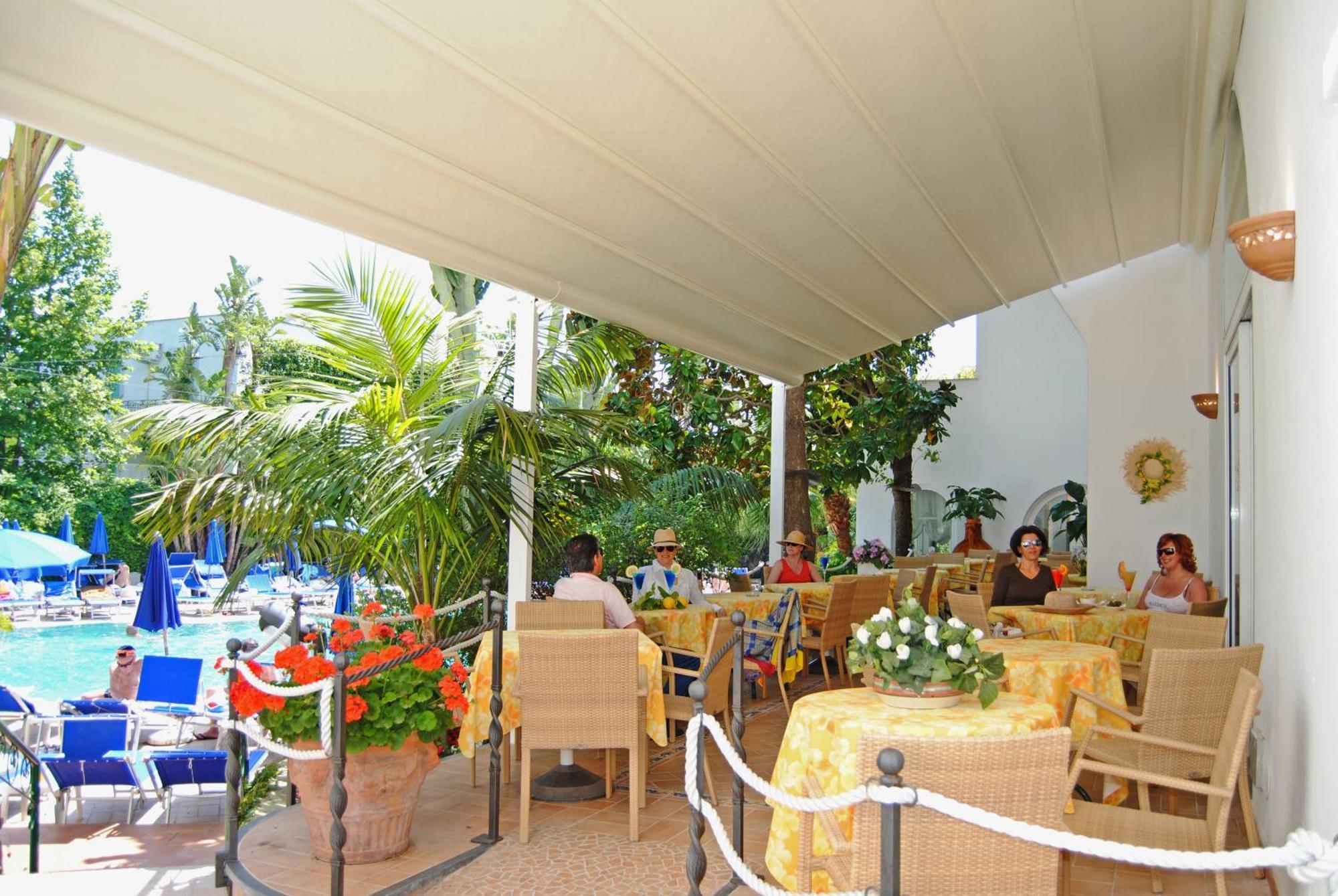 איסקיה Hotel Floridiana Terme מראה חיצוני תמונה