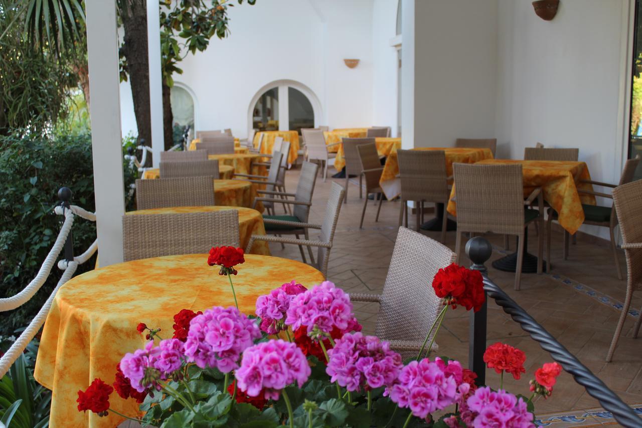 איסקיה Hotel Floridiana Terme מראה חיצוני תמונה
