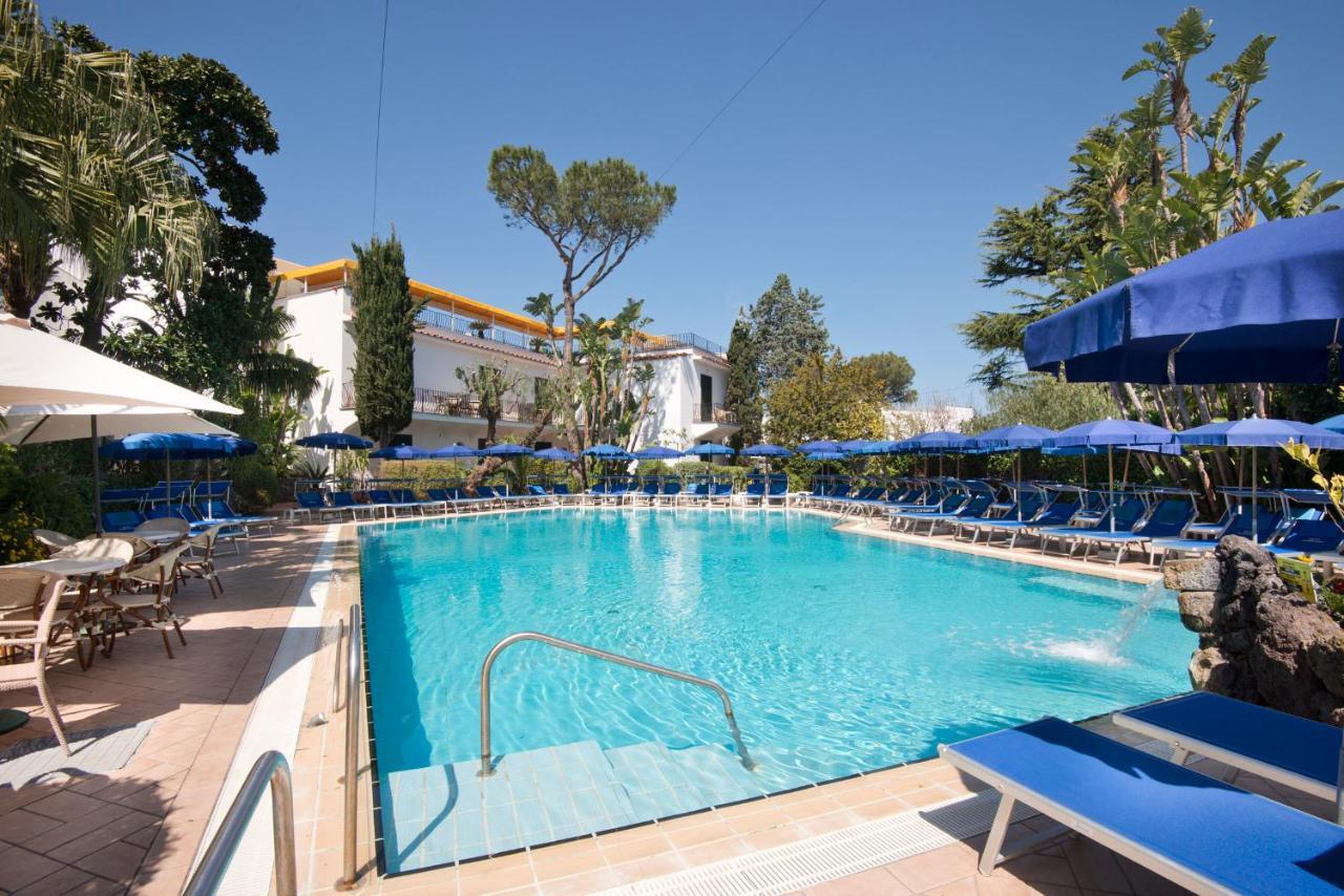 איסקיה Hotel Floridiana Terme מראה חיצוני תמונה